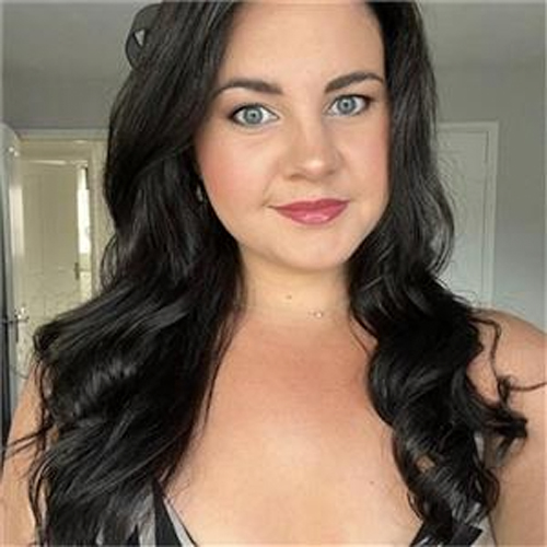 Samantha Firth